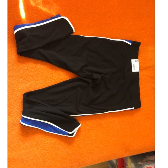 Hue black retro sporty racer stripe leggings NWT - Picture 8 of 9